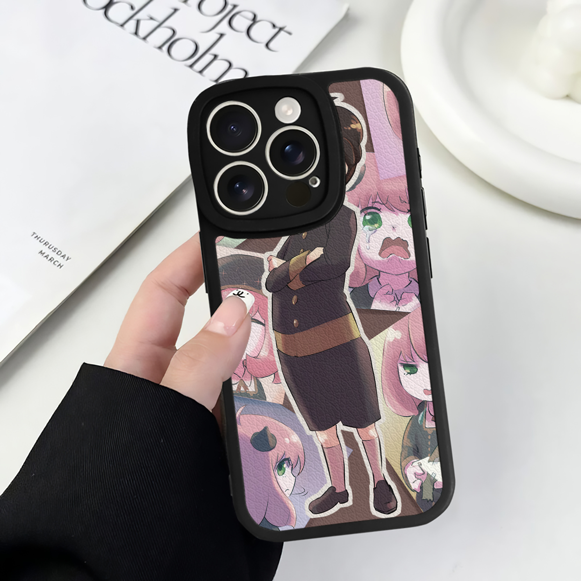（画像用） SPY×FAMILY间谍家家酒 【iPhone 16シリーズ対応】シリコンスマホケース（レザー調） 材質：シリコン
